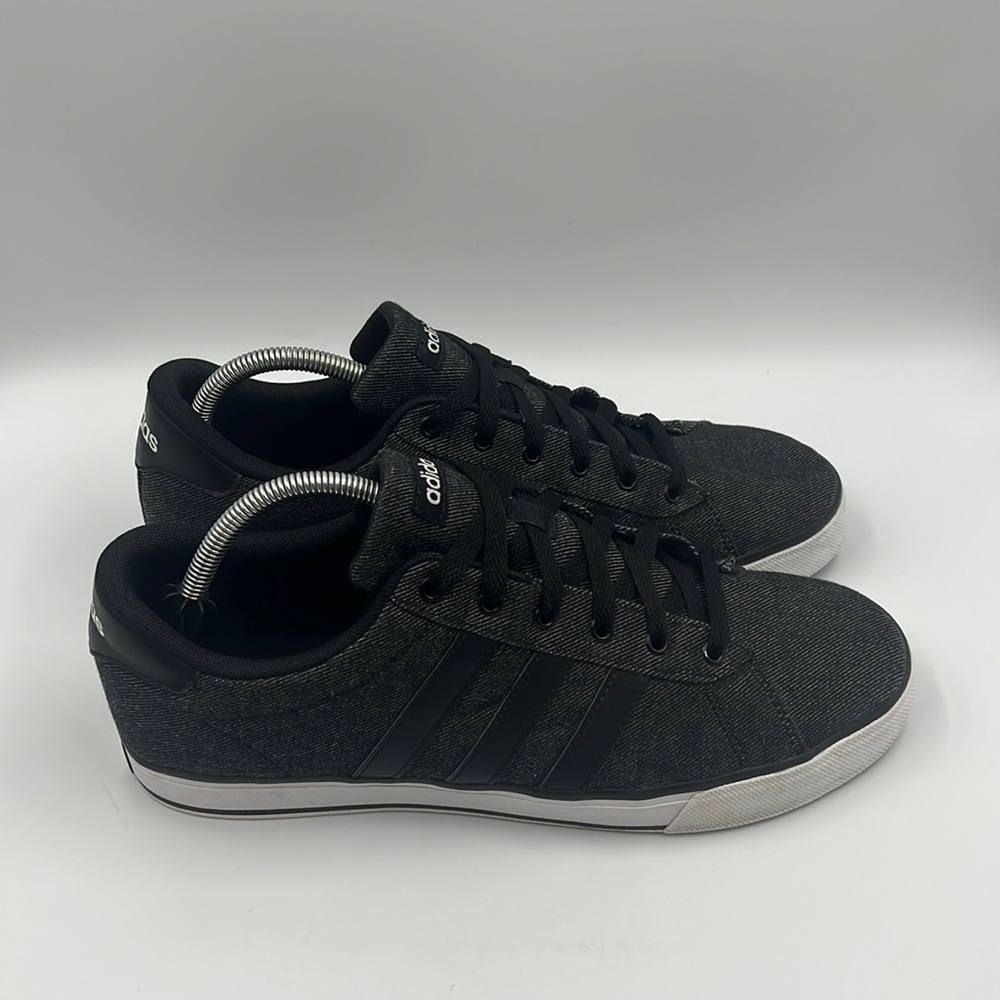 Adidas SE‎ Daily Vulc Skateboarding Shoe Black/White Men’s Sz 11.5